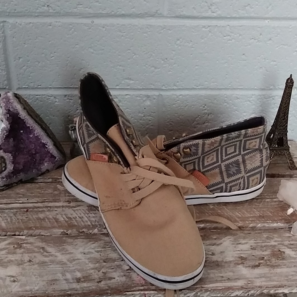 Vans ankle sneakers